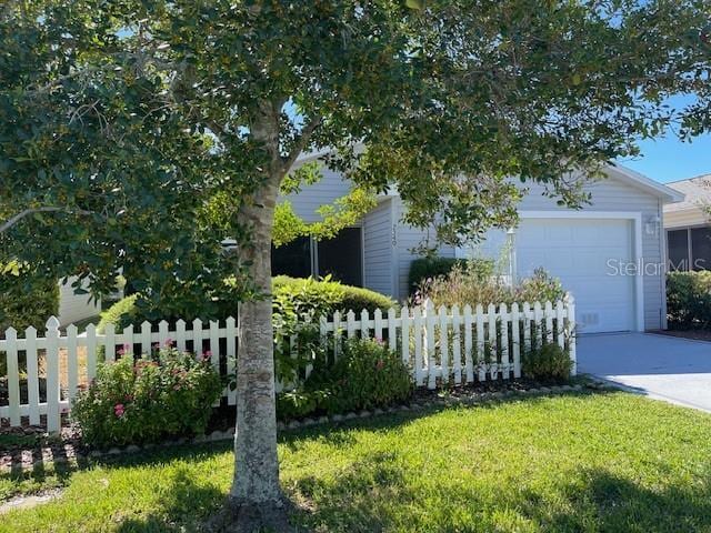 2340 Pickens Pl in the Villages, FL - Building Photo - Building Photo