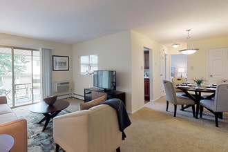 The Commons at Fallsington in Morrisville, PA - Foto de edificio - Interior Photo