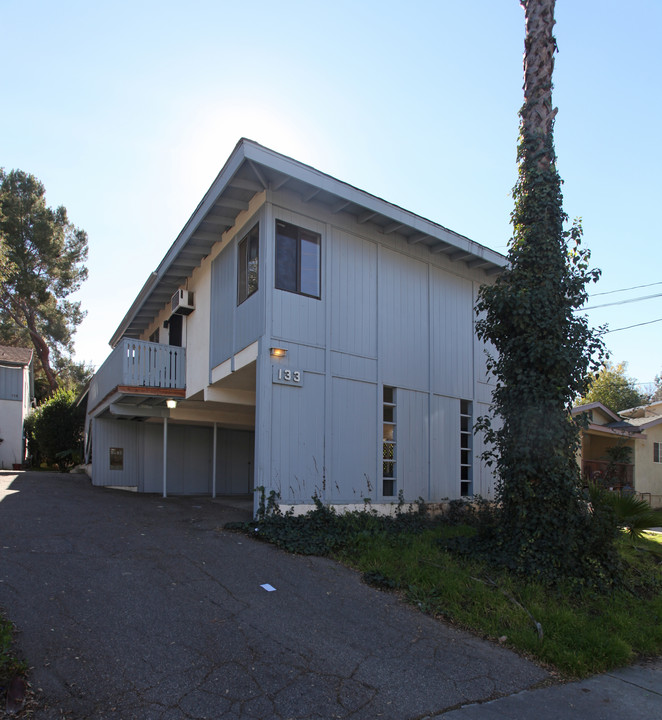 133-135 Monterey Rd in South Pasadena, CA - Building Photo