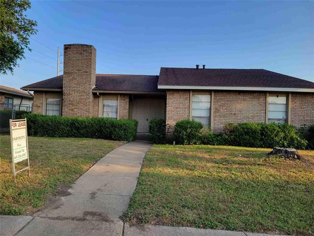 3006 Ridgemoor Dr in Garland, TX - Building Photo