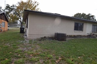 3213 Split Willow Dr in Orlando, FL - Building Photo - Building Photo