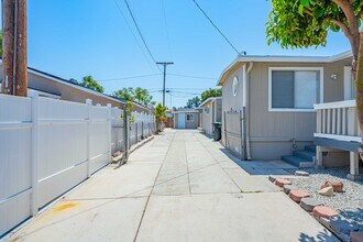 32958 Urban Ave in Lake Elsinore, CA - Building Photo - Building Photo
