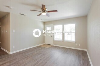6831 Blue Lake Dr in San Antonio, TX - Building Photo - Building Photo