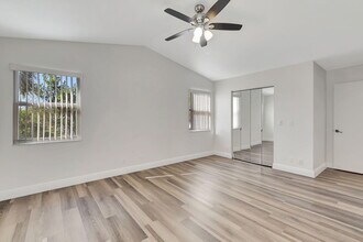 11420 Coral Bay Dr in Boca Raton, FL - Building Photo - Building Photo