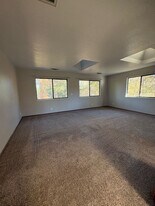 5211 Bandtail Rd in Greenwood, CA - Building Photo