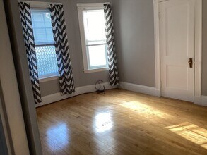 96 Botolph St in Quincy, MA - Building Photo - Building Photo