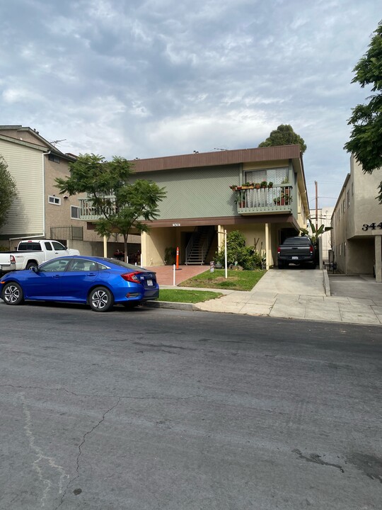 3436 Jasmine Ave in Los Angeles, CA - Foto de edificio