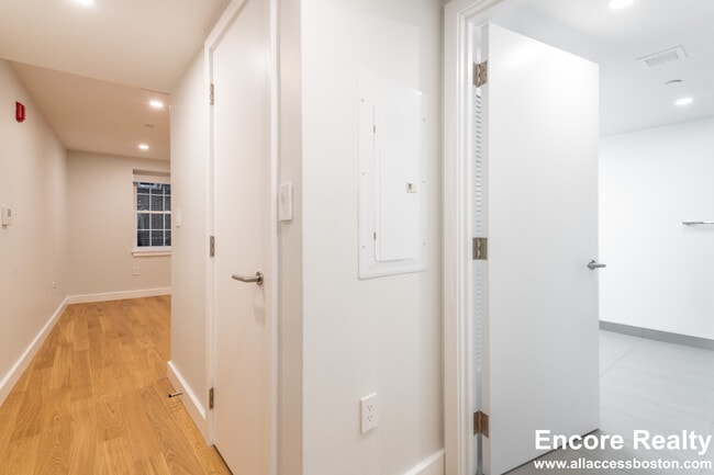 22 Fleet St in Boston, MA - Foto de edificio - Building Photo