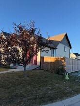 356 Copperstone Grove SE in Calgary, AB - Building Photo - Building Photo