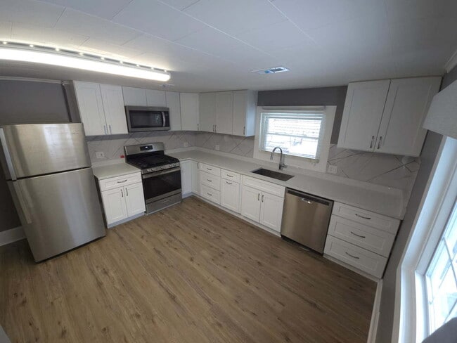 10906 Woodstock St in Huntley, IL - Building Photo - Building Photo