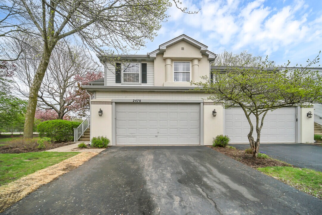 2470 Palazzo Ct in Buffalo Grove, IL - Building Photo