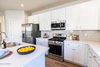 3726 E Flower St in Phoenix, AZ - Foto de edificio - Building Photo