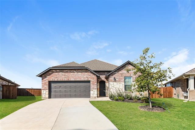 property at 8101 Howell Oak Dr