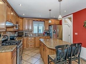 104 Sheridan Ave in Williston Park, NY - Building Photo - Building Photo