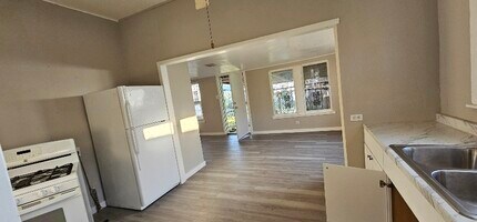 120 Chicago Blvd in San Antonio, TX - Building Photo - Building Photo