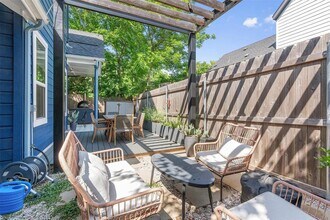 5308 Evans Ave in Austin, TX - Building Photo - Building Photo