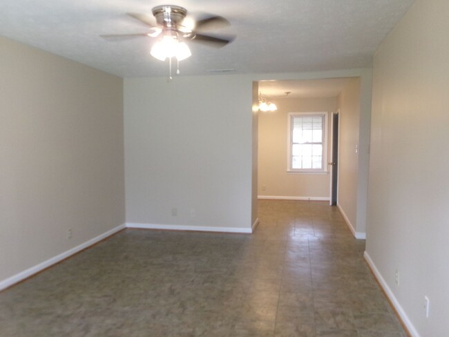 4024 Maritimes Ct in Myrtle Beach, SC - Foto de edificio - Building Photo