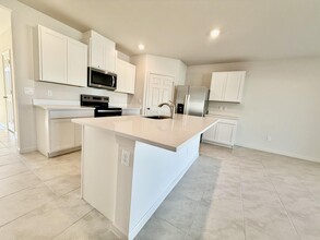 4610 SW Obelisk St in Port St. Lucie, FL - Building Photo - Building Photo