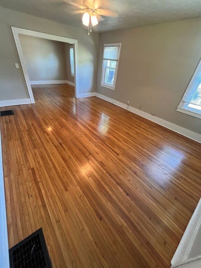 540 E Loren St in Springfield, MO - Building Photo - Building Photo