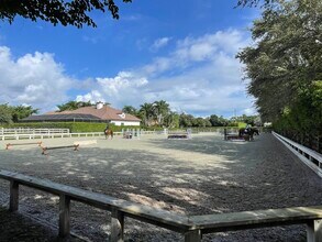14372 Equestrian Way in Wellington, FL - Building Photo - Building Photo
