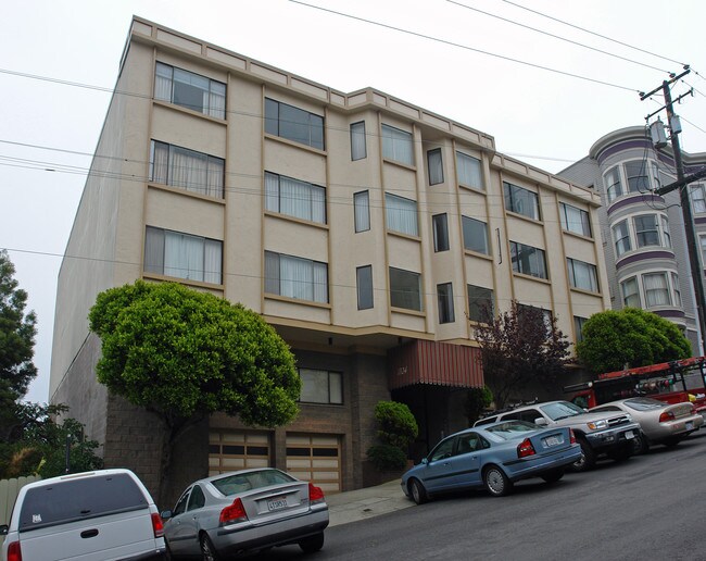 1324 Carl St in San Francisco, CA - Building Photo - Building Photo