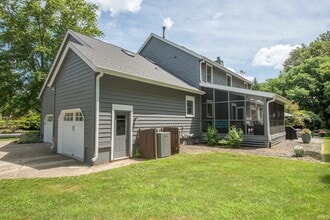 3801 W Capilano Dr in West Lafayette, IN - Building Photo - Building Photo