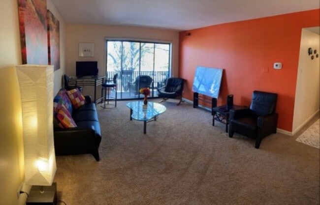 5221 James Ln in Crestwood, IL - Building Photo - Building Photo