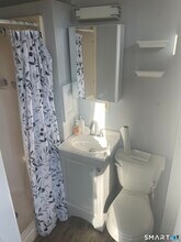 51 Broad St in Norwich, CT - Building Photo - Building Photo