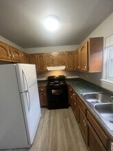 2216 E 8th St in Joplin, MO - Building Photo - Building Photo