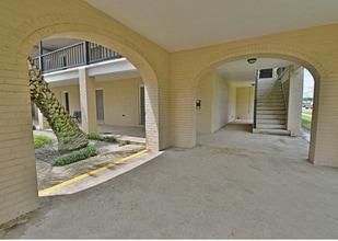 Provincial North Apartments in Baton Rouge, LA - Foto de edificio - Building Photo