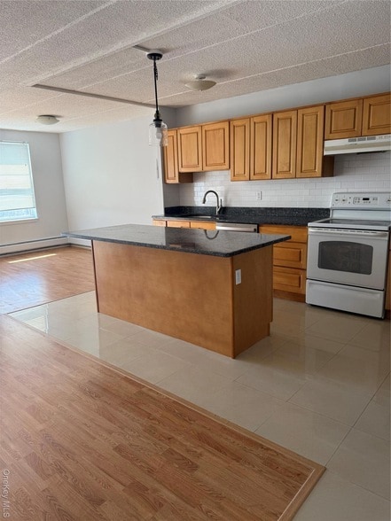 property at 35 Park Ave