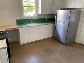 908 1st Ave in Opelika, AL - Foto de edificio - Building Photo