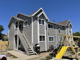 1002 Mazatlan Cir, Unit B in Colorado Springs, CO - Building Photo