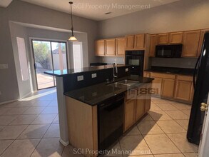 5415 W Pecan Rd in Phoenix, AZ - Building Photo - Building Photo