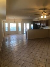 7235 Royal Arms Dr in El Paso, TX - Building Photo - Building Photo