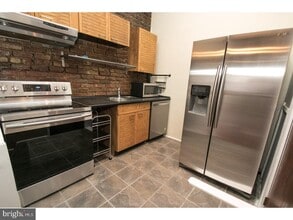 1127 S 7th St in Philadelphia, PA - Building Photo - Building Photo