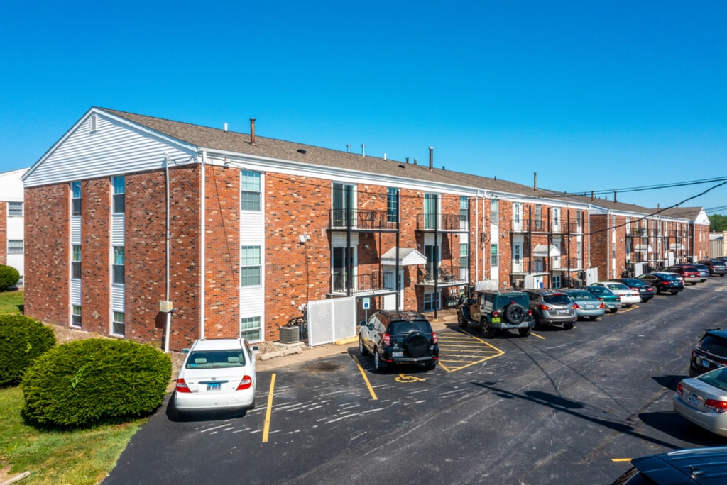 Avenues at East Moline Apartments in East Moline, IL