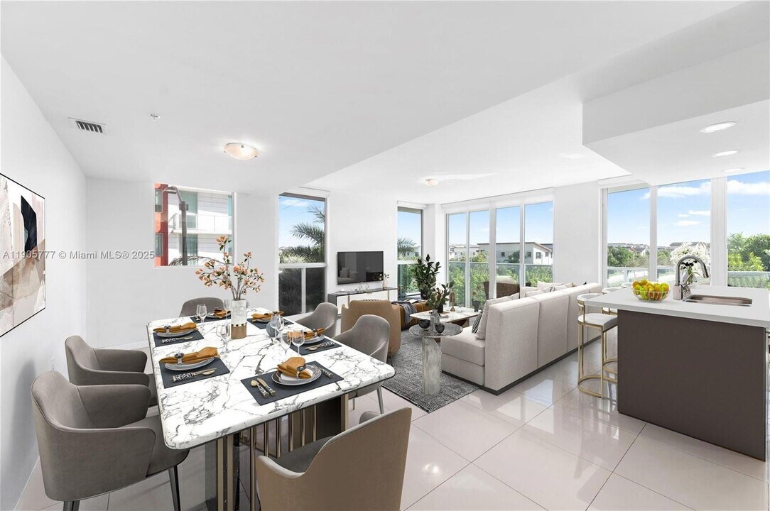 7751 NW 107th Ave in Doral, FL - Building Photo