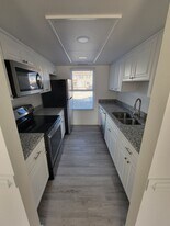 1550 Fairfax Dr in Virginia Beach, VA - Building Photo