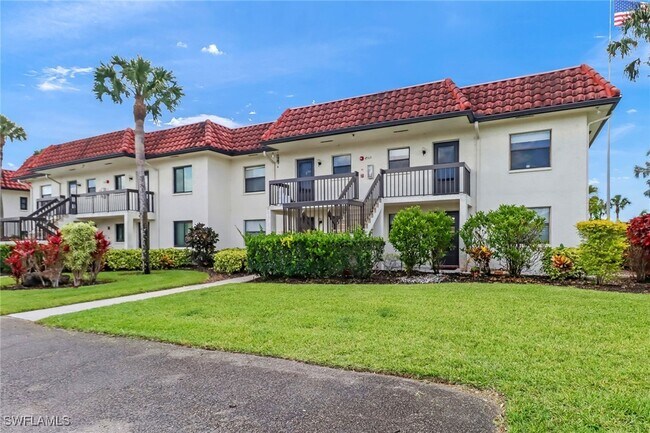 4166 27th Ct SW in Naples, FL - Building Photo - Building Photo