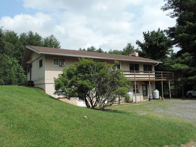 property at 109 Forest Lake Ln