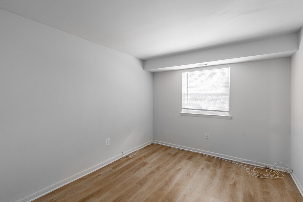 The Pines Pinewood Estates Apartments in Lindenwold, NJ