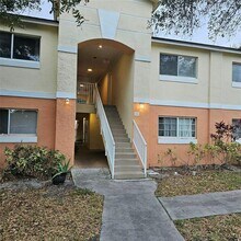 3600 N 56th Ave, Unit 105 in Hollywood, FL - Foto de edificio - Building Photo