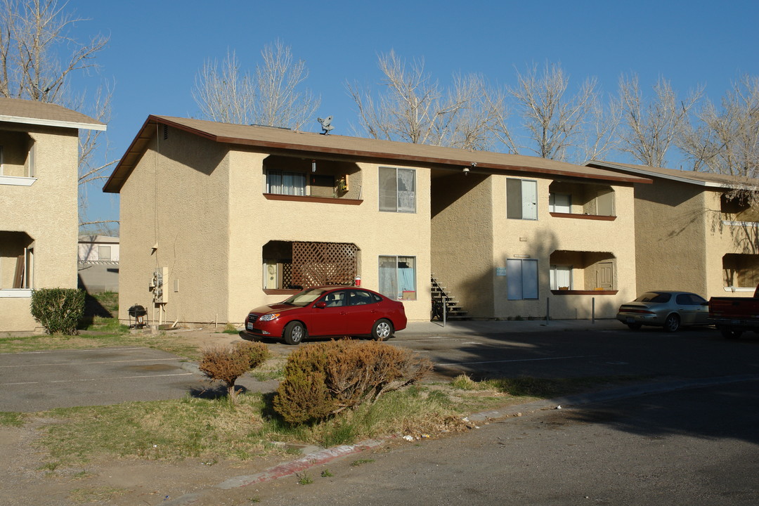 Mountain Vista in Las Vegas, NV - Building Photo