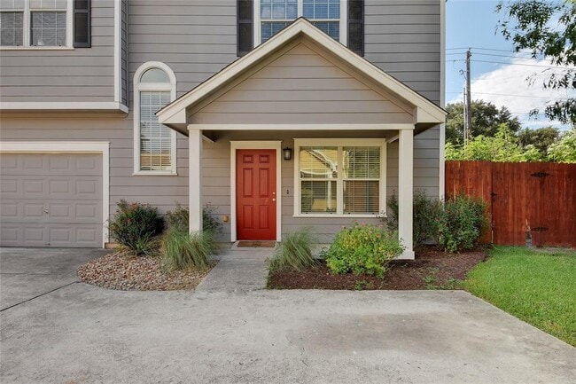 6011 Fairway St in Austin, TX - Building Photo - Building Photo