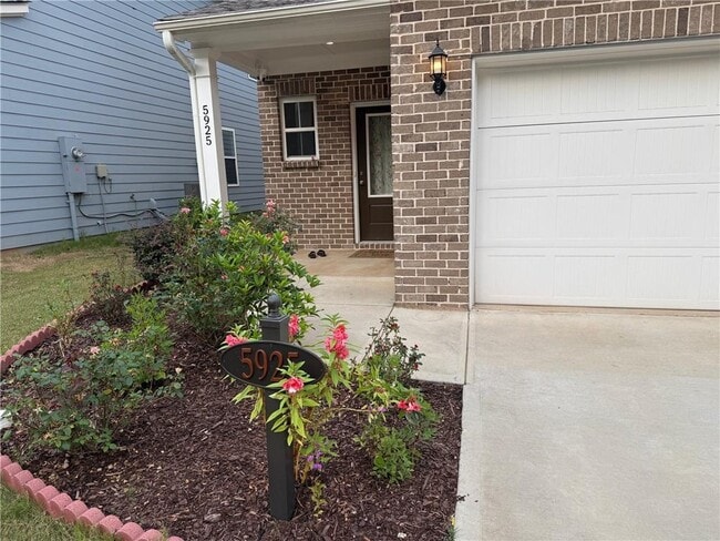 5925 Pinnacle Vw Rd in Cumming, GA - Building Photo - Building Photo