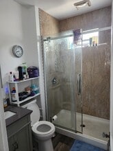 33 Grove St in Buffalo, NY - Building Photo - Building Photo