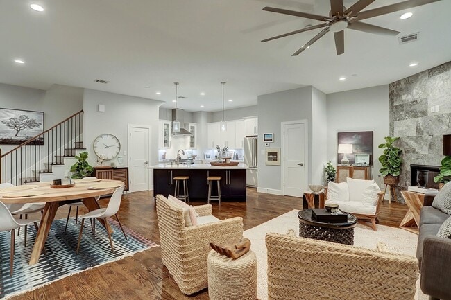 property at 1319 Isabella St