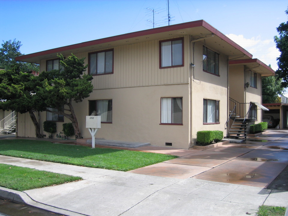 1868 Davis St in San Jose, CA - Building Photo