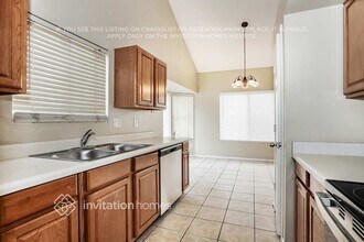 822 E Gila Ln in Chandler, AZ - Foto de edificio - Building Photo